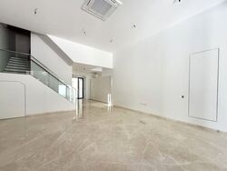 Simon Lane (D19), Terrace #539288281